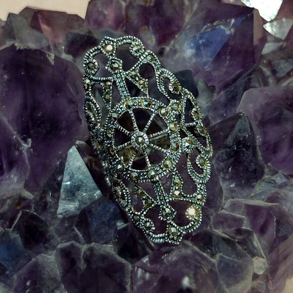 Sterling Silver Marcasite Filigree Ring - Picture 3 of 10